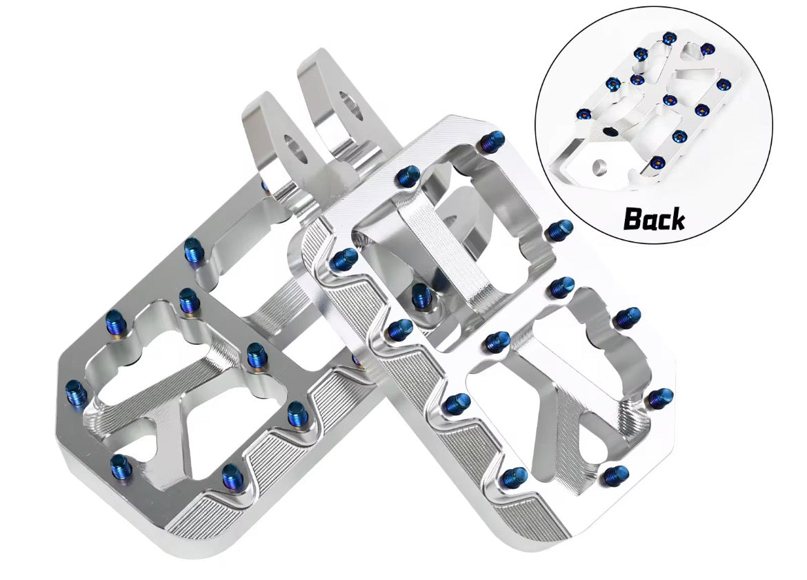 Chrome pegs