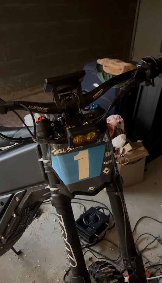 Decal for Motocutz plate